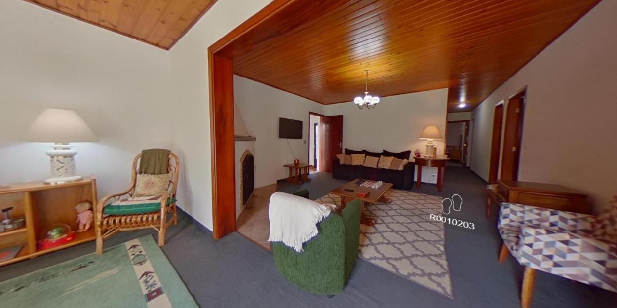 Casa Terrea Bem Localizada 3 Quartos Ate 9 Pessoas Campos Jordao Familias Criancas Кампус-ду-Жордан Екстер'єр фото