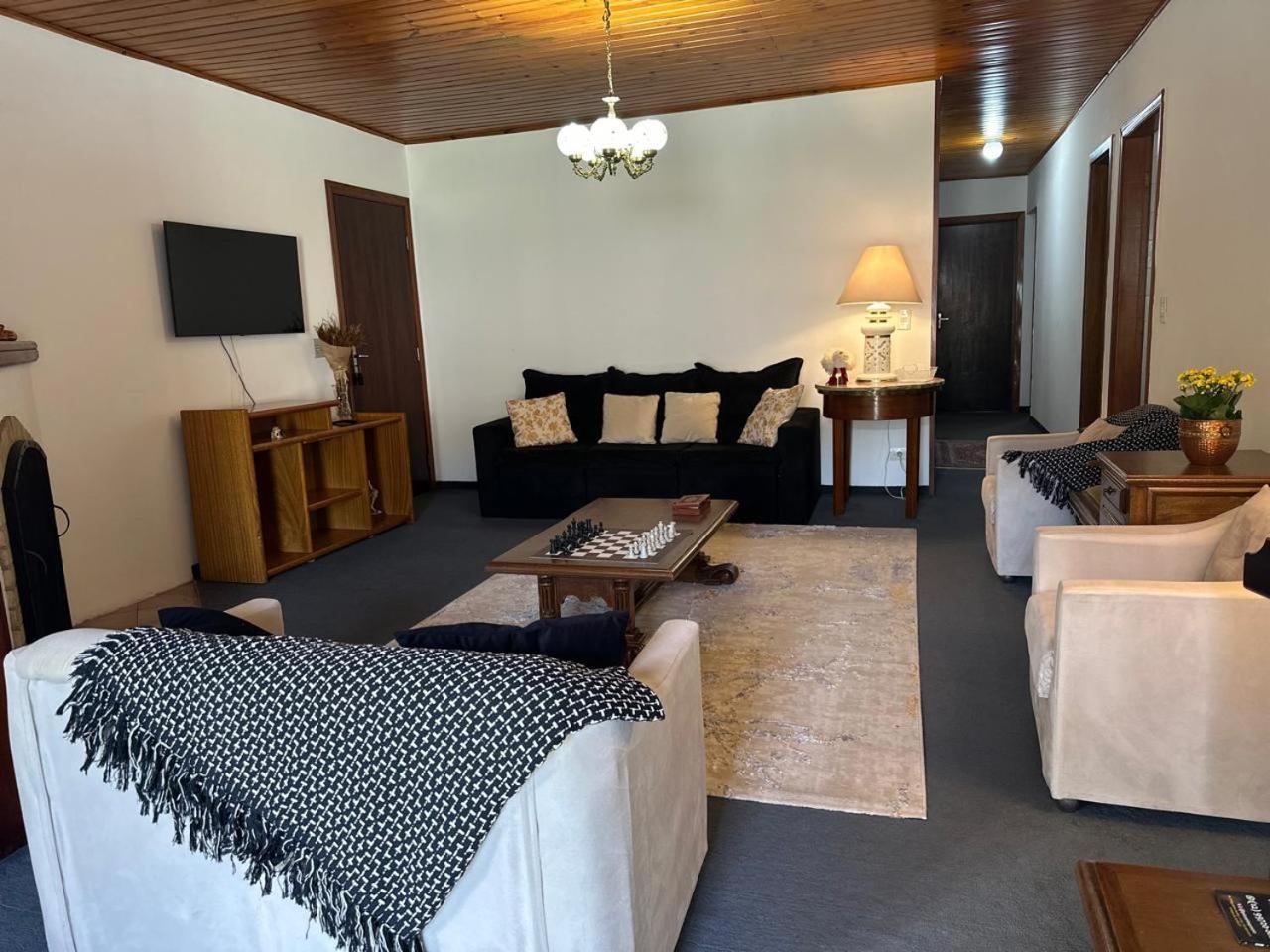 Casa Terrea Bem Localizada 3 Quartos Ate 9 Pessoas Campos Jordao Familias Criancas Кампус-ду-Жордан Екстер'єр фото